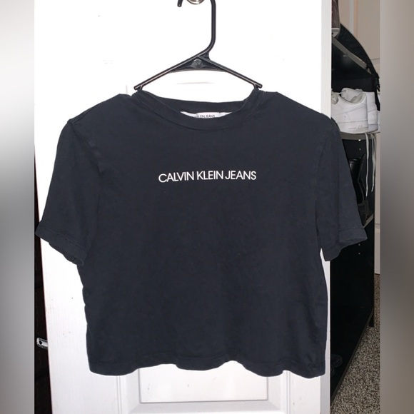Calvin Klein Jeans Tops - Calvin Klein jeans Crop tee